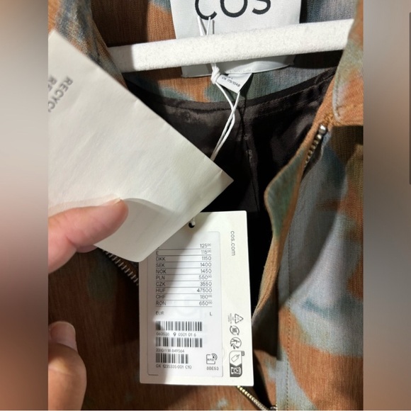 NWT COS Floral Blouson Jacket (This Season!) - Picture 2 of 15